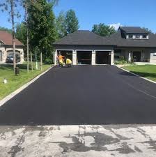 Professional Driveway Paving Services in Montura, FL